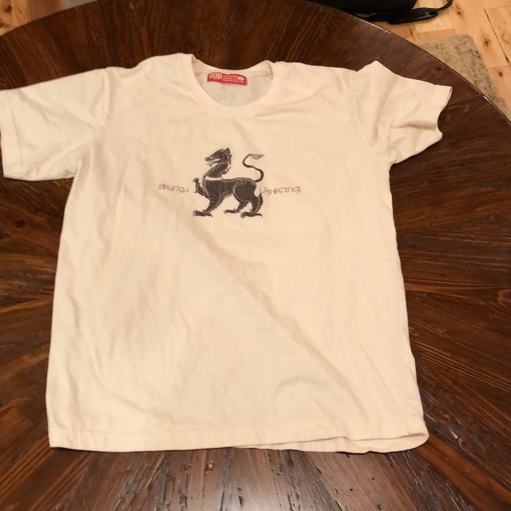 Men’s t shirt
